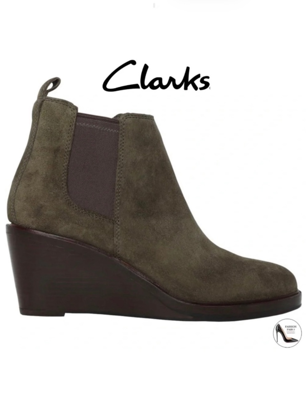 Clarks Women's Clarkdale 2 Top Olive Suede Wedged Bootie Chelsea Ankle Boots 9